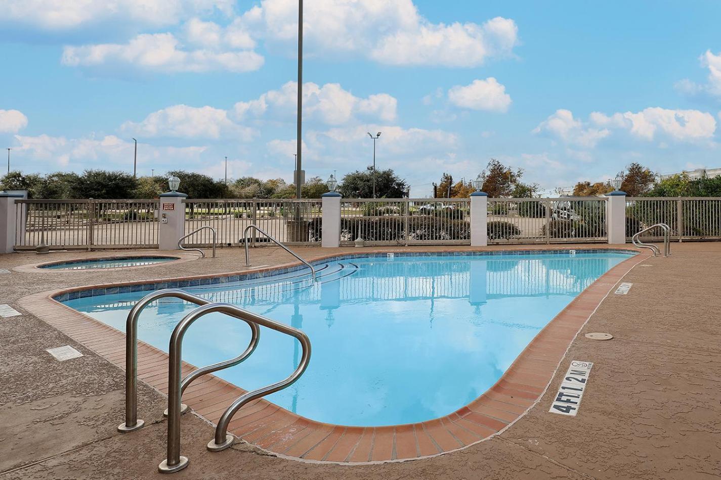 Sonesta Essential Houston Westchase Exterior foto