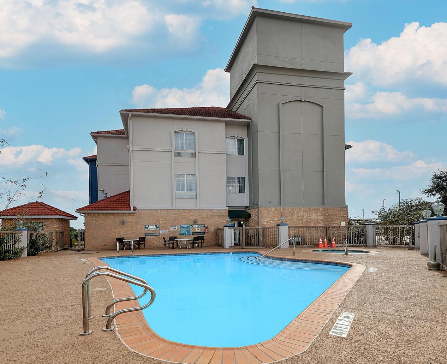 Sonesta Essential Houston Westchase Exterior foto